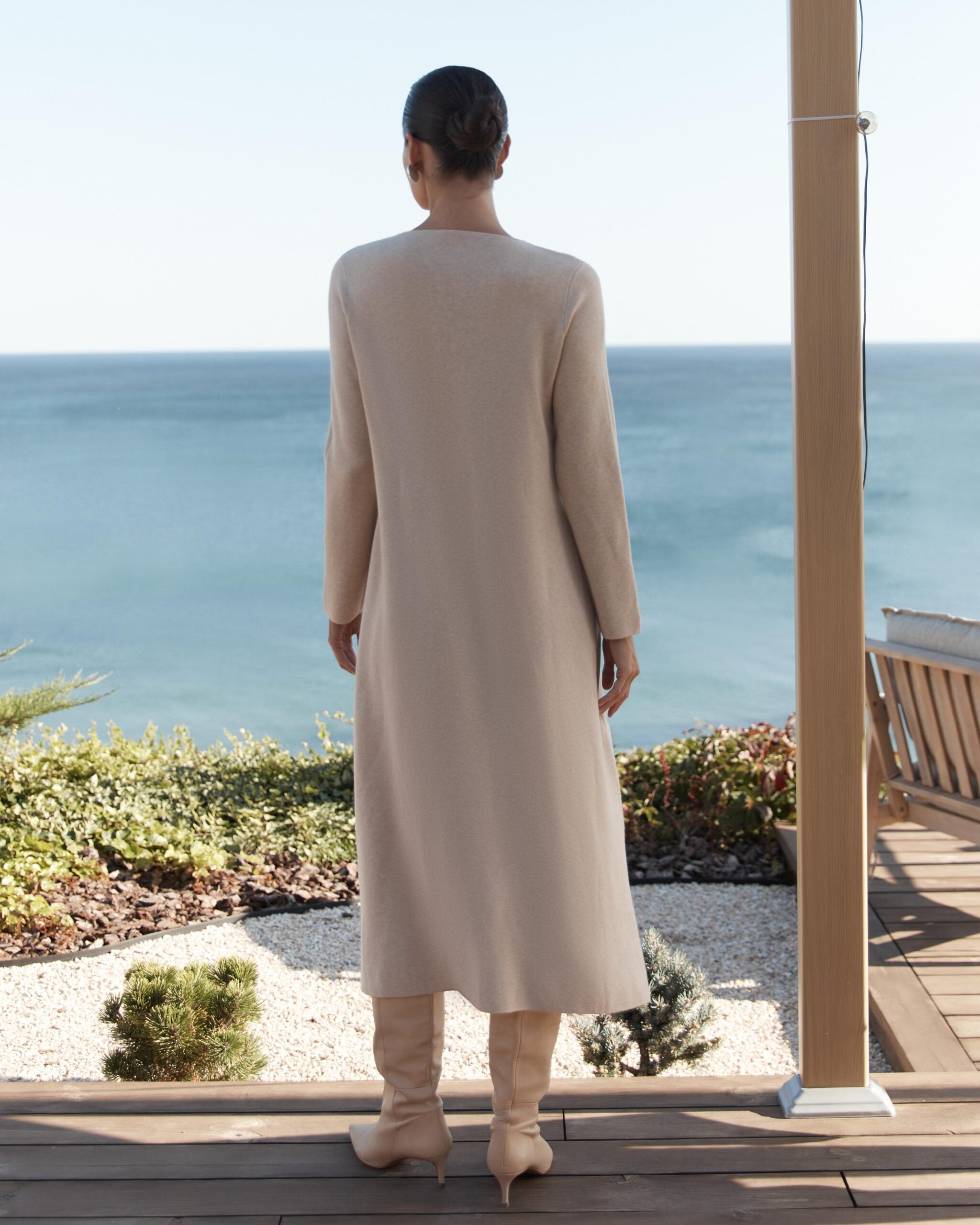 Minimal Motion Dress