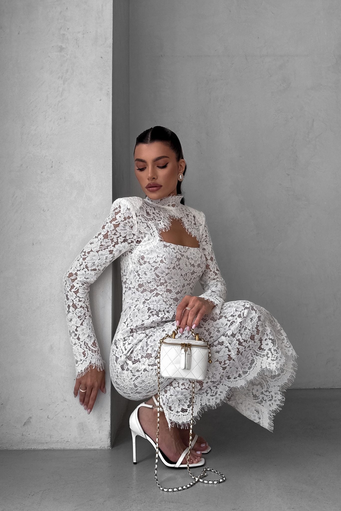 Lace Open-Back Midi Dress