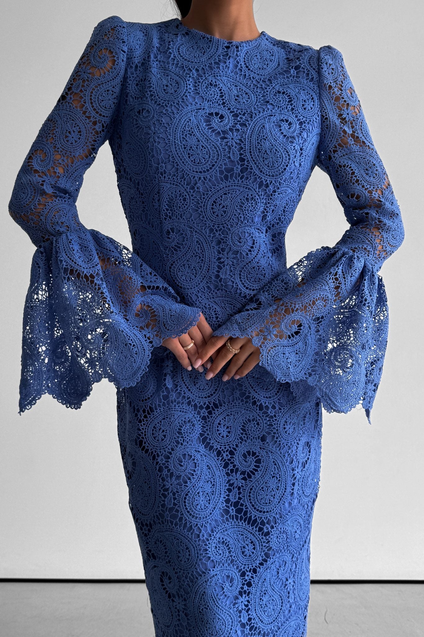 Lace Bodycon Midi Dress