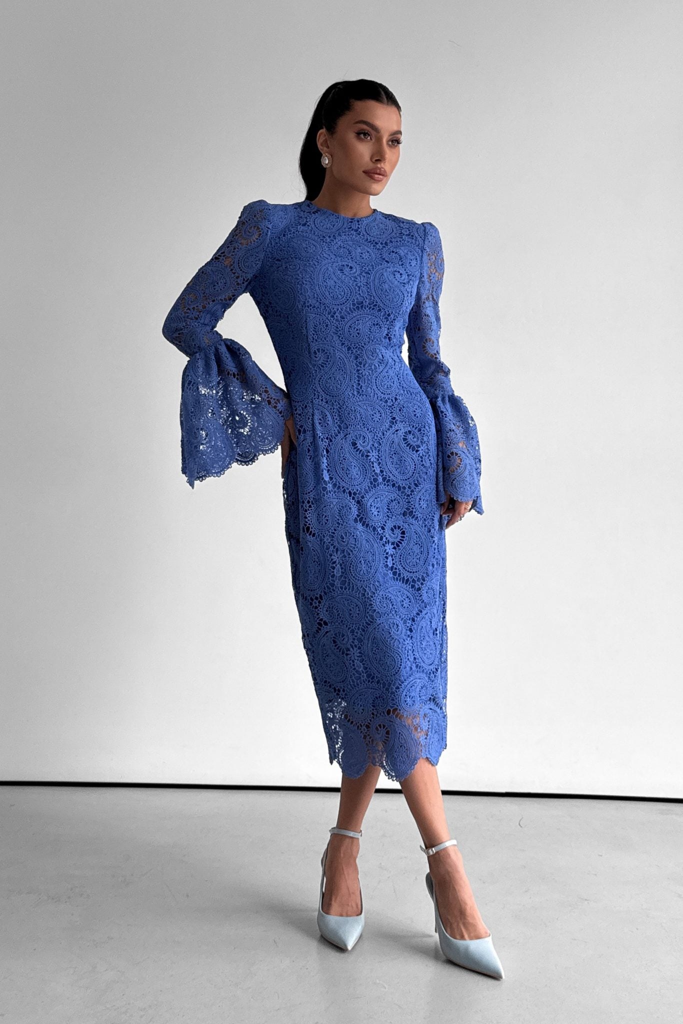 Lace Bodycon Midi Dress