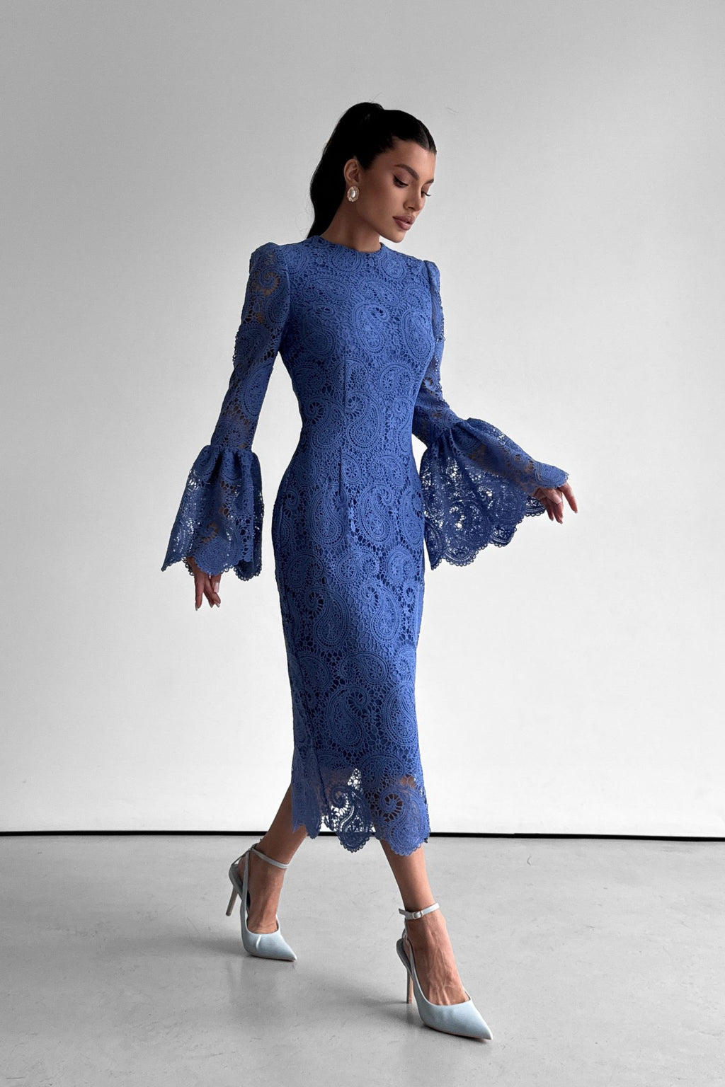 Lace Bodycon Midi Dress