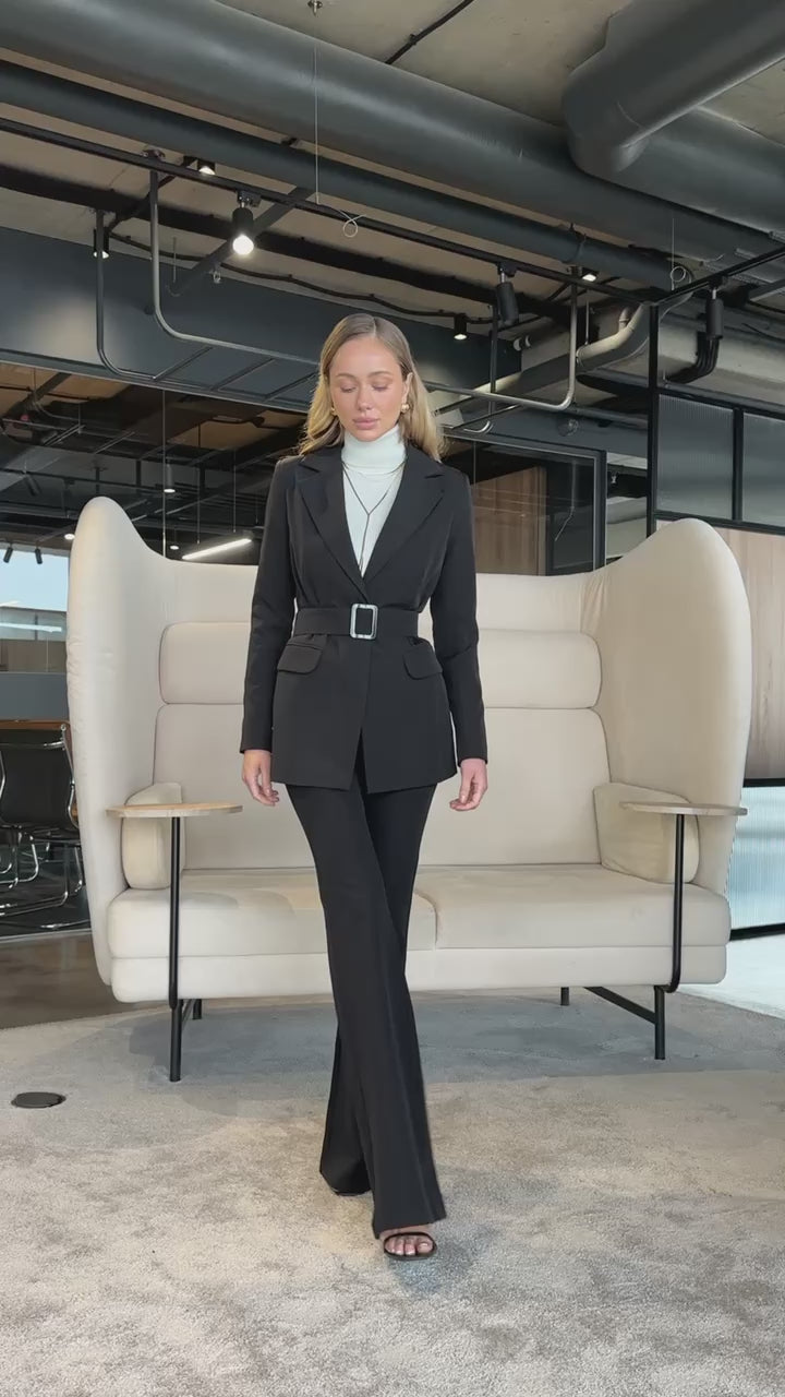 Timeless Edge Blazer